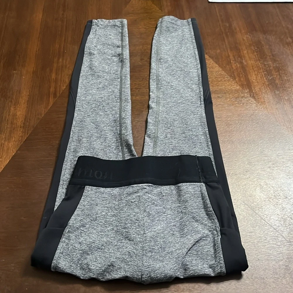Lululemon legging 25
